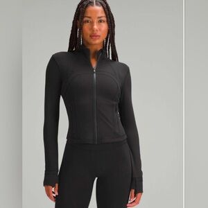 NWOT Lululemon Define Cropped Jacket *Nulu